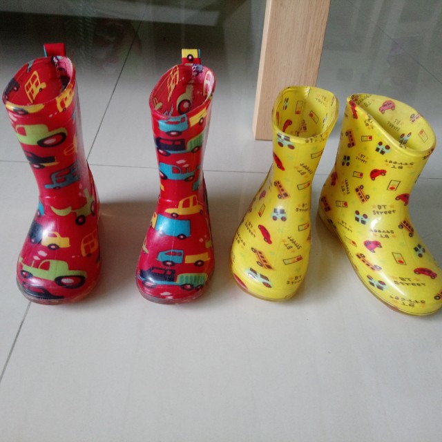 Kids Rain Boots 5 each Babies Kids Babies Kids Fashion on Carousell