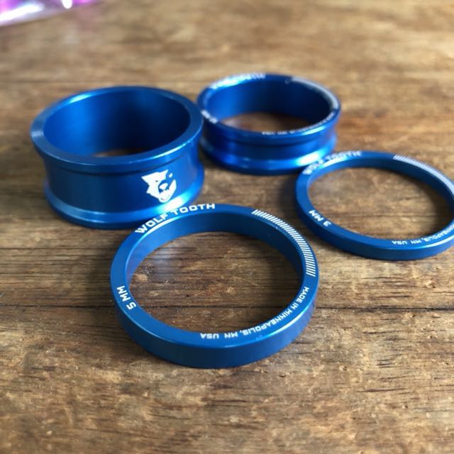 New Wolf Tooth Blue Precision Headset Spacers kit 3/5/10/15mm