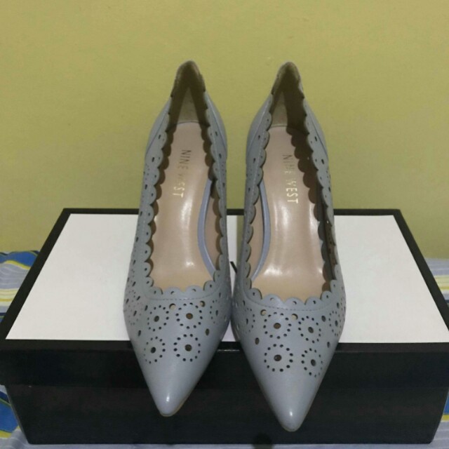 Nine West Diaera Leather Blue 6.0 (Category: Loafers) located in Meycauayan. Submitted by princessbitsandpieces (Listing ID 159009492, Image 1). Description: Repriced 💲💲💲 Orig listing price: P 5499; now with less 1k ✔✔✔ ---------------------------------------------------- Once lang nagamit for an event! Good as new 😍 Original Price: Php 7450.00.