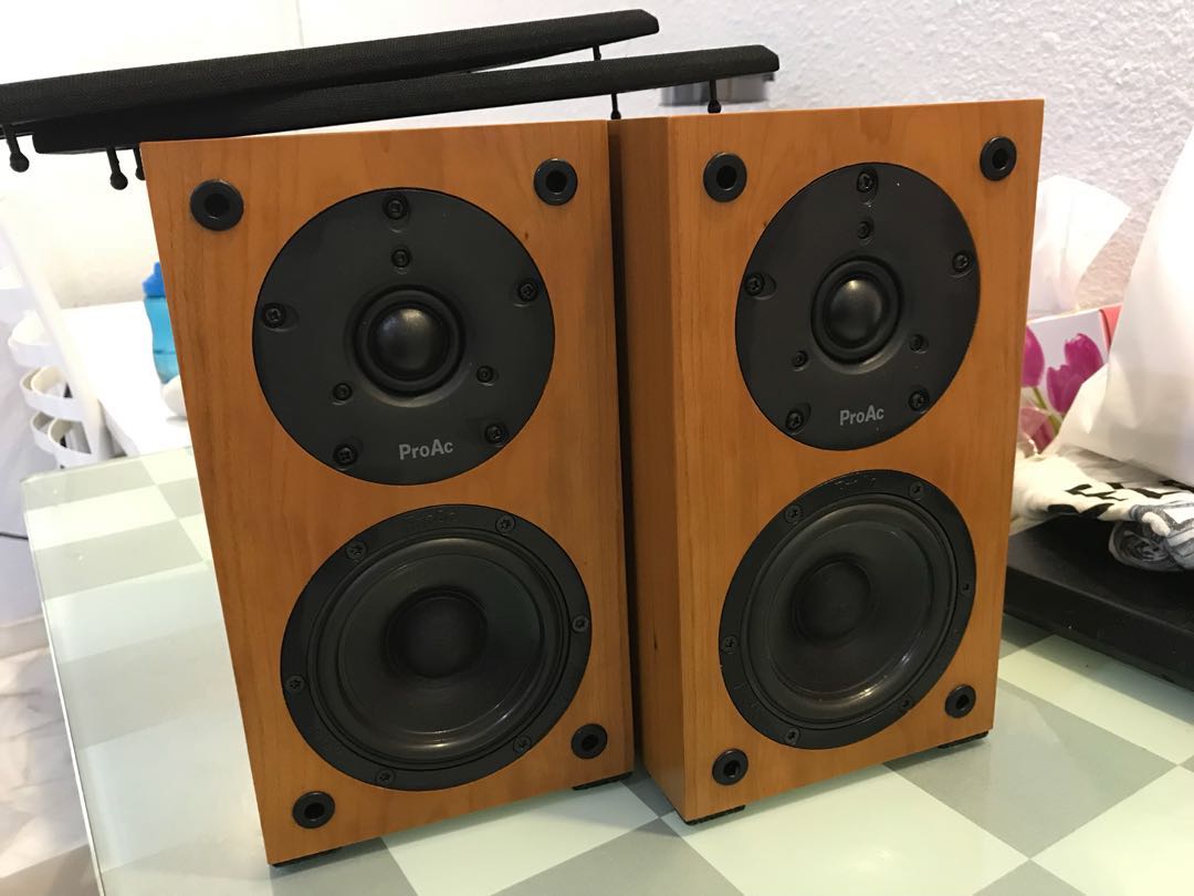 proac tablette reference eight speaker