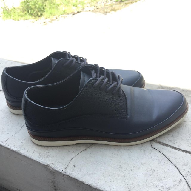 Sepatu Zara Man Fesyen Pria Sepatu Sandal Di Carousell