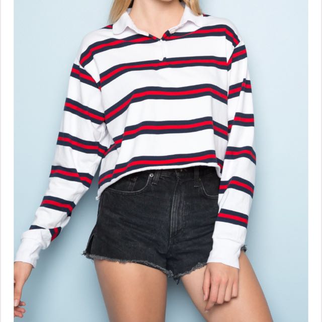 Brandy Melville Jonny top Women s Fashion Tops Other Tops on Carousell