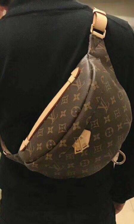 FINALLY is out! LV BUMBAG!new‼️‼️, Men's Fashion, Bags, Belt