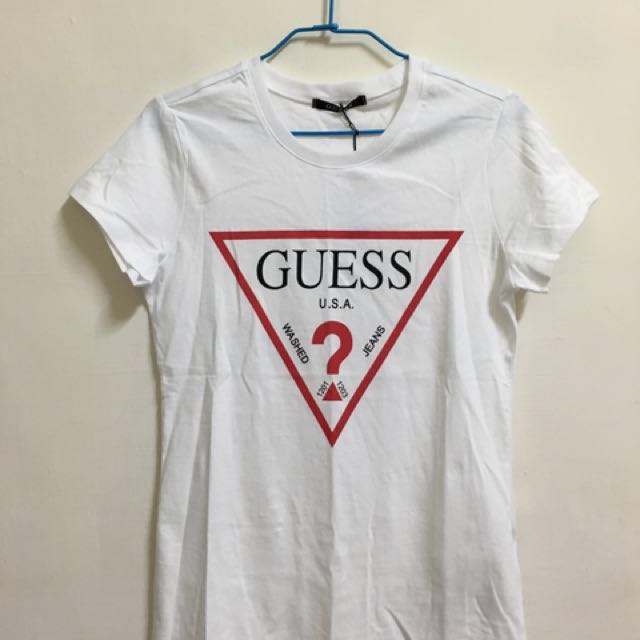 全新 含運 白色guess衣服 尺寸xs 幫你省運費 名牌精品 精品衣服在旋轉拍賣