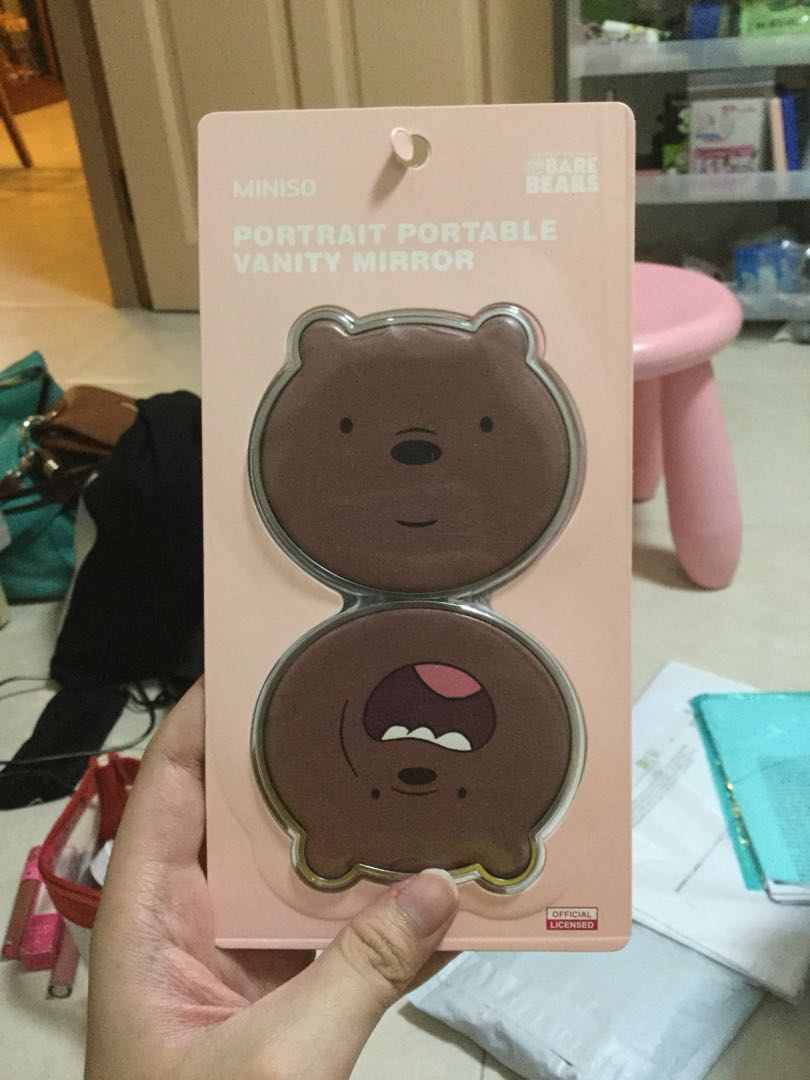 MINISO WE BARE BEARS GRIZZ PORTRAIT PORTABLE VANITY MIRROR, Beauty