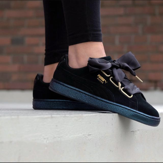 Lacet puma clearance heart satin
