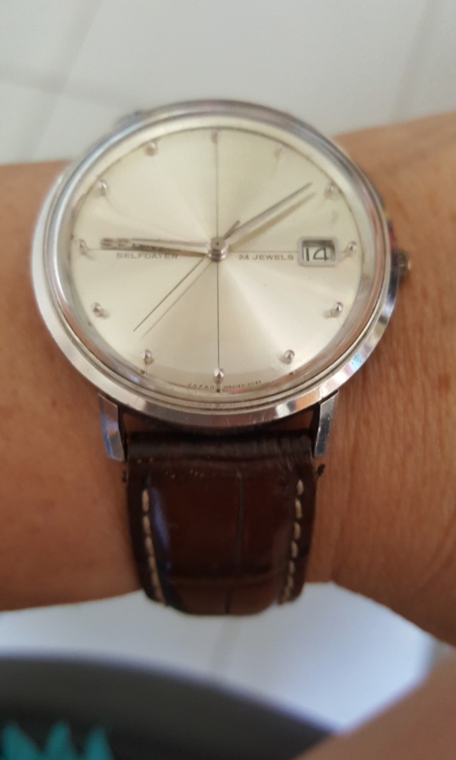 Seiko sealion M44 vintage watch, Women's Fashion, Watches & Accessories,  Watches on Carousell