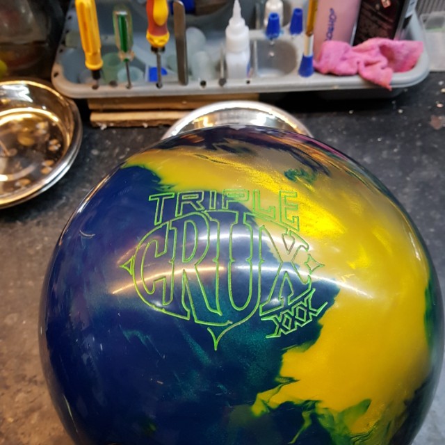 triple bowling ball bolsa