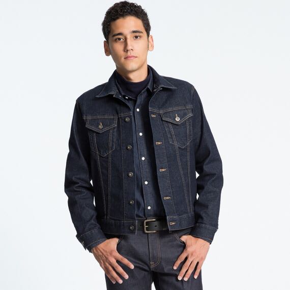 Uniqlo denim 2025 jacket malaysia