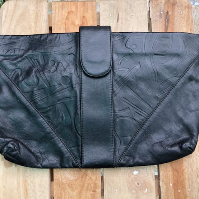 Black clutch bag, Women's Fashion, Bags & Wallets, Clutches on Carousell