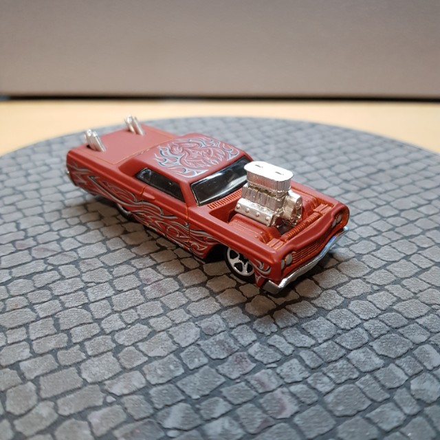 Voiture Hot Wheels 'Tooned Chevy Impala 1964 - 1ère édition N°33 2004 - Neuf - Collector