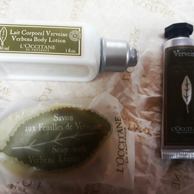 Loccitane En Provence Boule De Noel Verveine Verbena