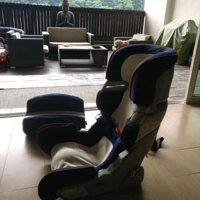 Original BMW Baby Car Seat, Babies & Kids, Going Out, Car Seats on