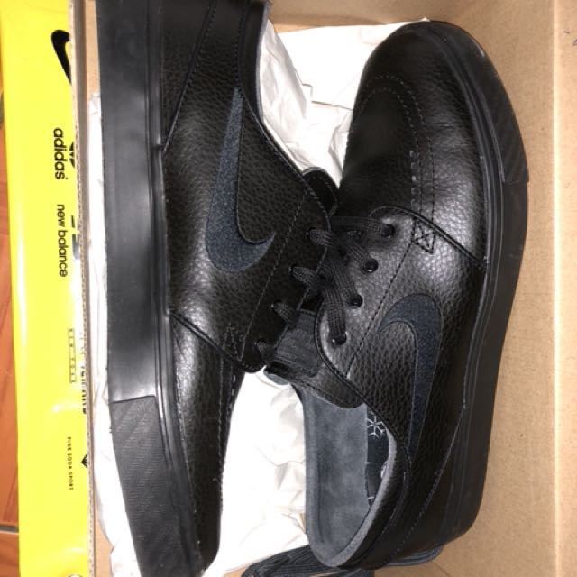 Original Nike SB Stefan Janoski All Black Men s Fashion