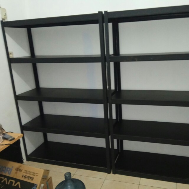Rak Siku Besi Ada 2 Buah Boleh Beli Satuan Juga Nego Perabotan Rumah Di Carousell