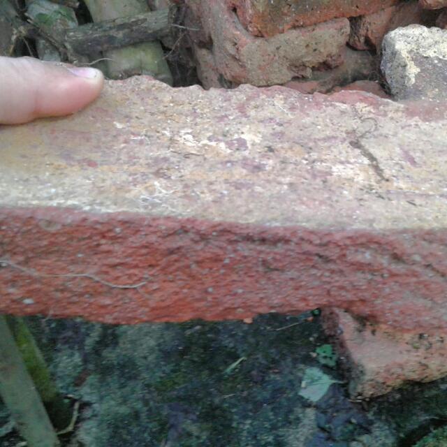 Rustic Bricks (Category: Craft Supplies & Tools) located in Singapore. Submitted by decodesigns (Listing ID 159323146, Image 3). Description: .