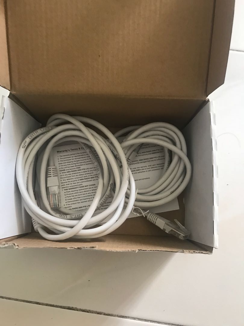 Tp link (Category: Networking) located in Singapore. Submitted by papi_barbecue (Listing ID 159382649, Image 2). Description: .