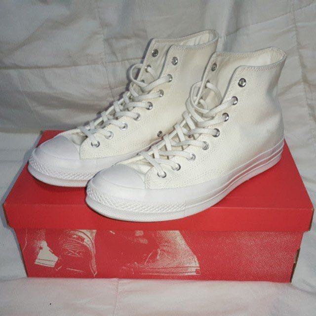 triple white converse