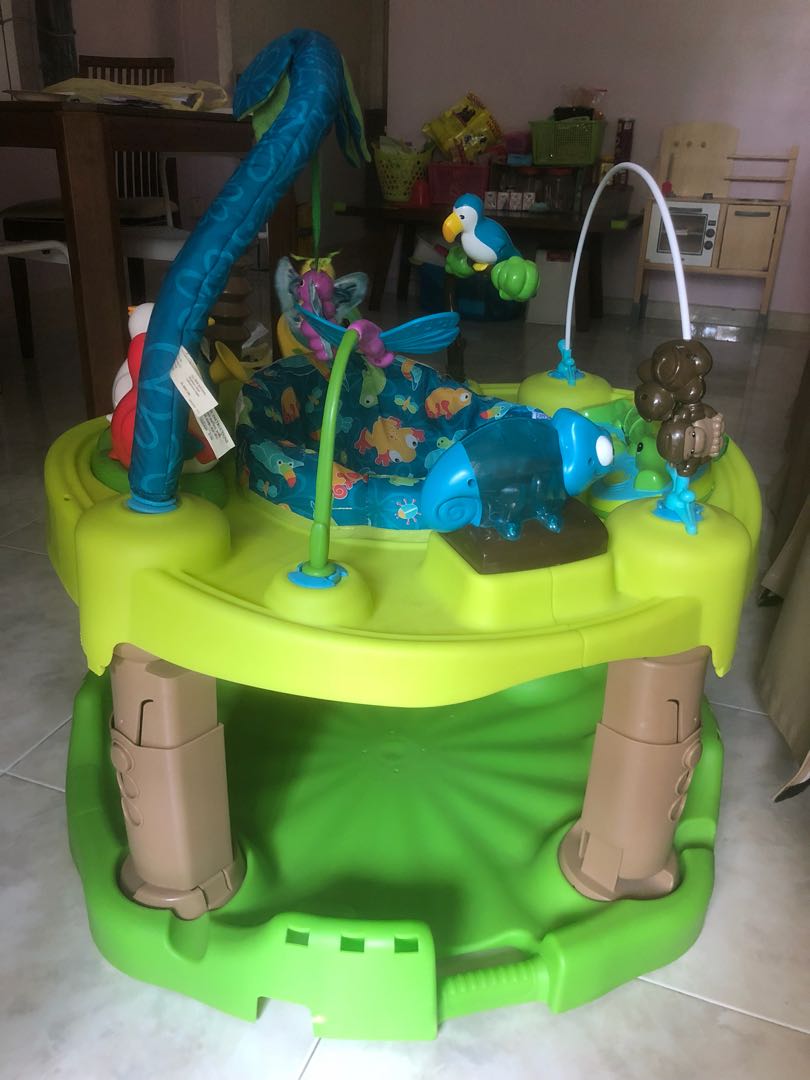 evenflo exersaucer triple fun active learning center
