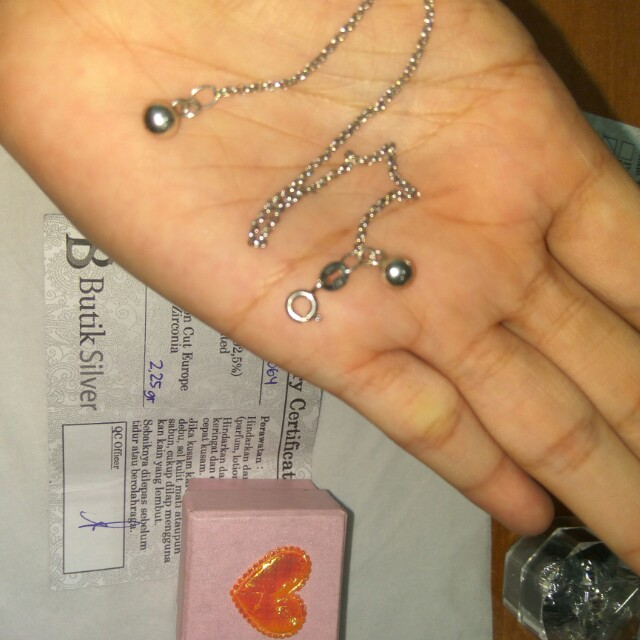 Turun Harga Jual Rugi Gelang Tangan Perak Silver 925 Lapis Emas Putih Fesyen Wanita Perhiasan Di Carousell