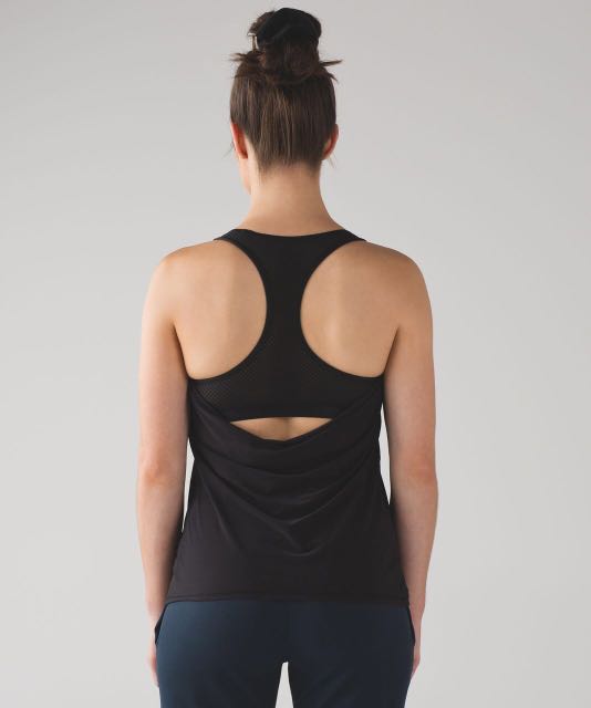 Lululemon fit physique tight top