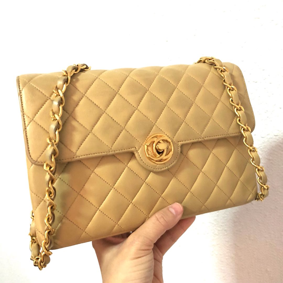 Chanel circle deals bag price