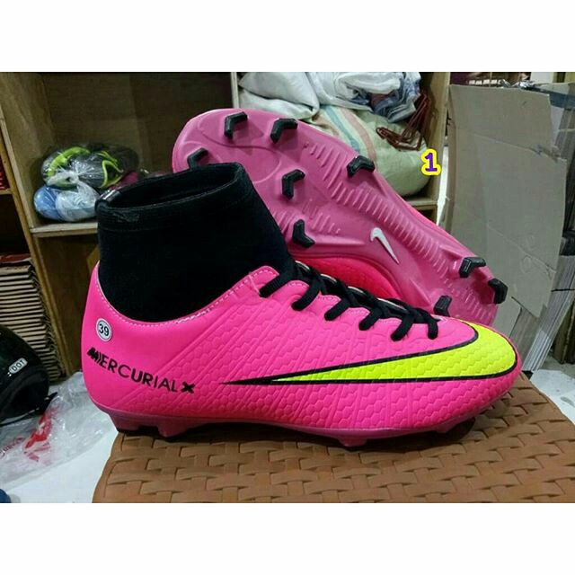 Sepatu Bola Specs Adidas Nike Puma Mizuno Original Ori Terbaru Branded Murah Messi Olshop Fashion Olshop Pria Di Carousell