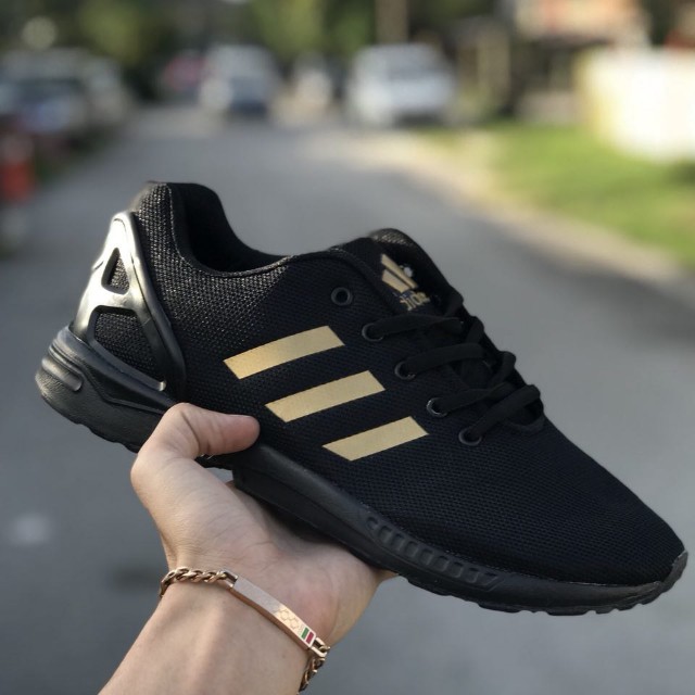 STOCK BARU SAMPAI ZX FLUX ALL BLACK LINE GOLD Promo Men s