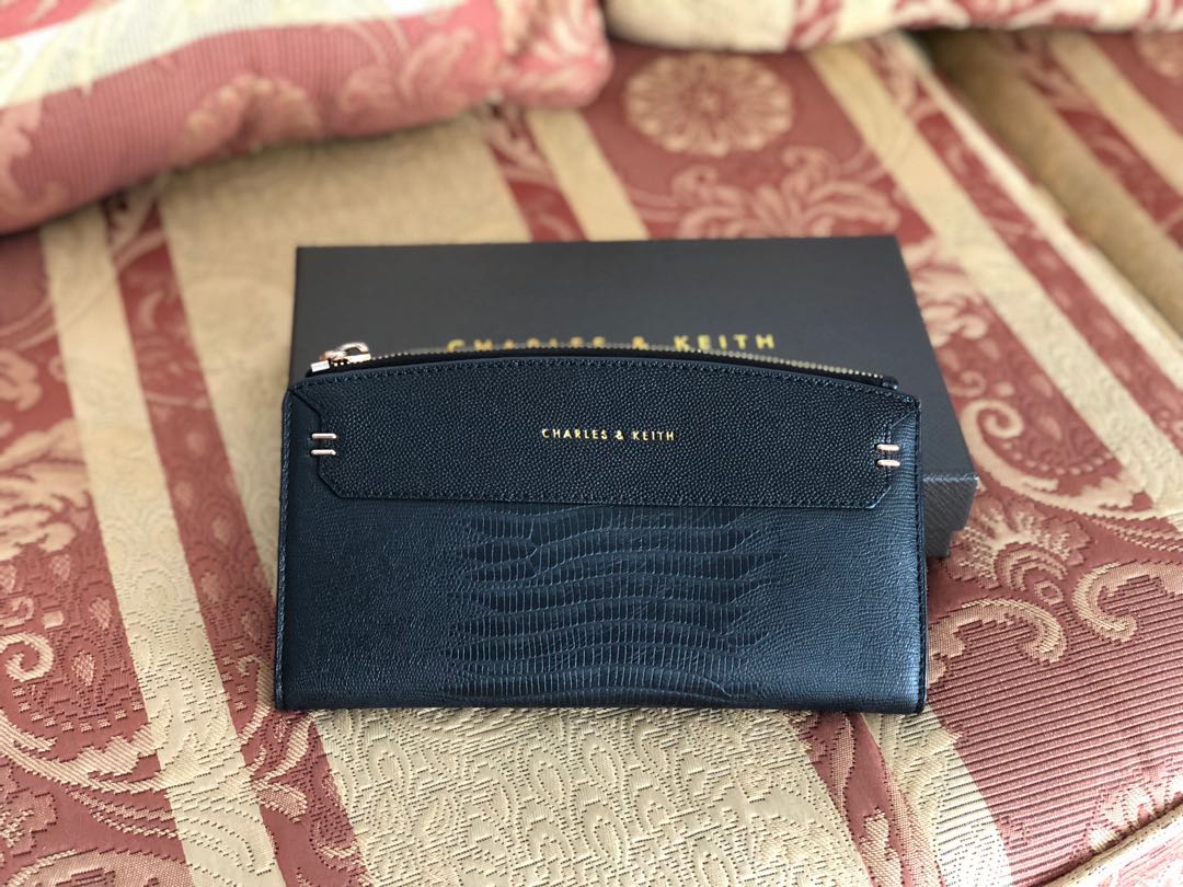 dust bag charles and keith original