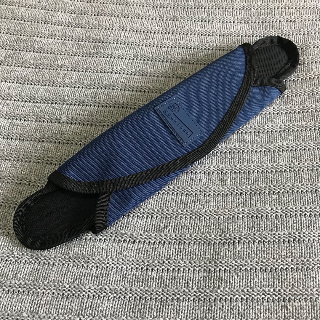 Crumpler shoulder pad store