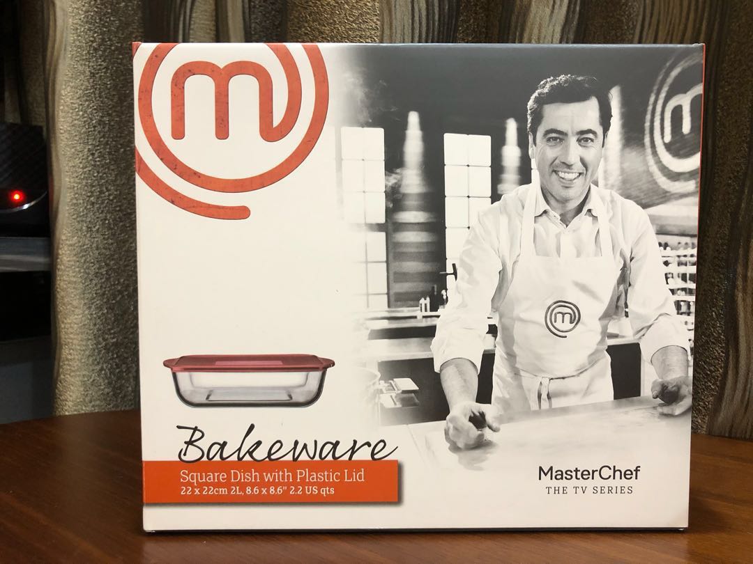 MasterChef Bakeware ( mixing bowl/ square dish with plastic lid), TV