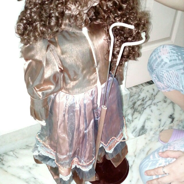 njsf porcelain doll