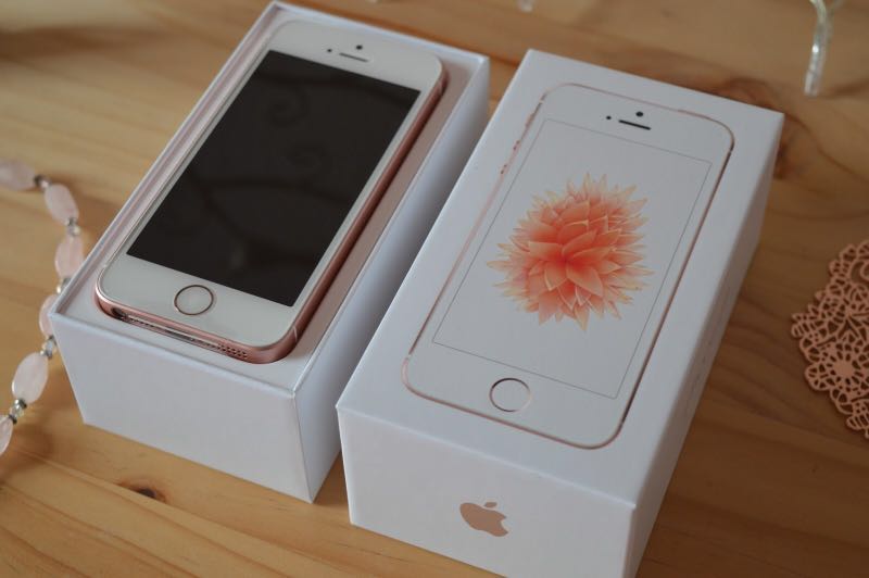 Apple iphone se hotsell 64gb rose gold