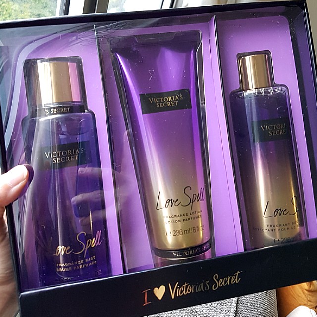 Victoria Secret gift set