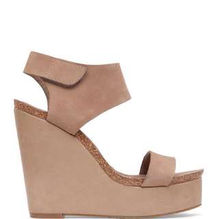 Vince Camuto Wedges