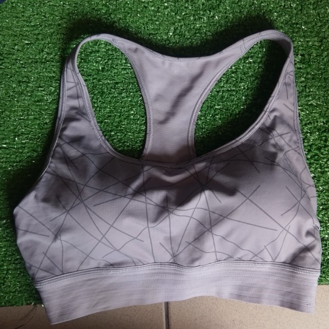 uniqlo airism sports bra