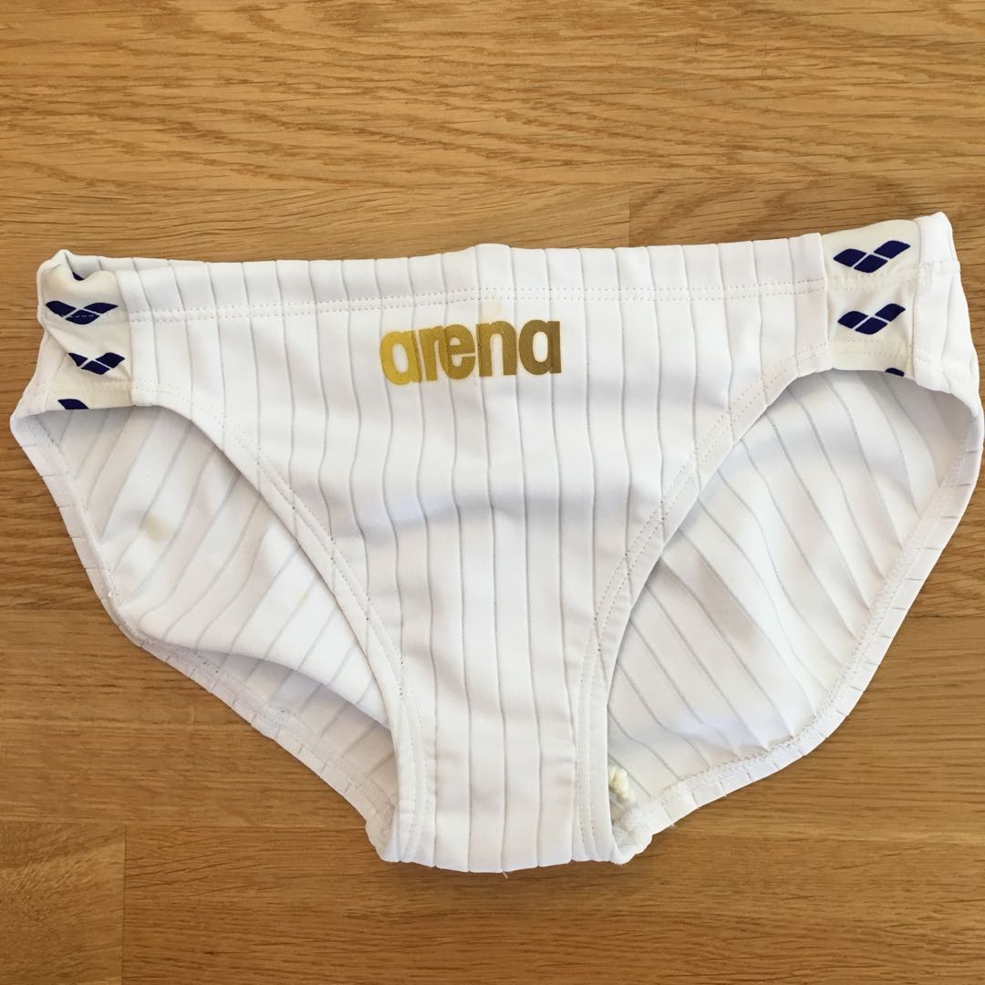 arena speedos