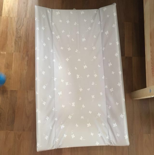 Baby universal cot top changer , Babies & Kids, Baby Nursery & Kids