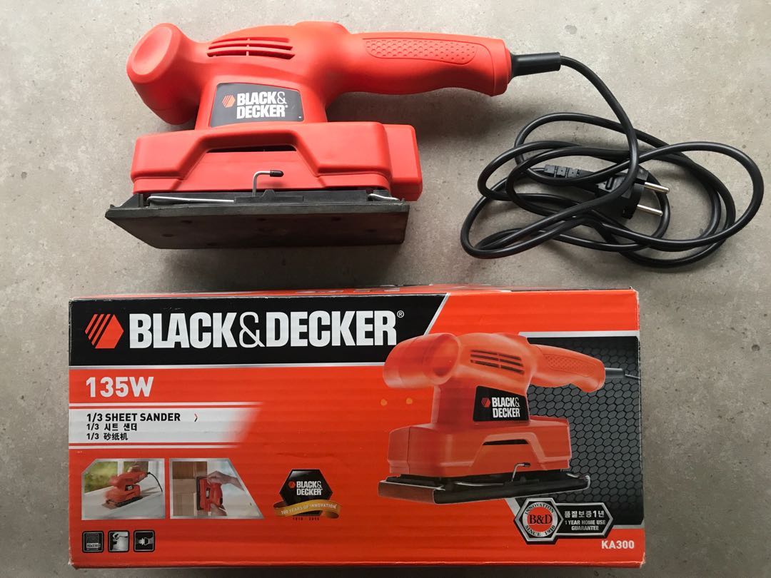 Black & Decker sheet sander KA300, Hobbies & Toys, Stationery & Craft
