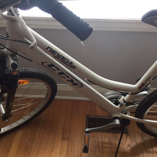 Ccm nevada bike top