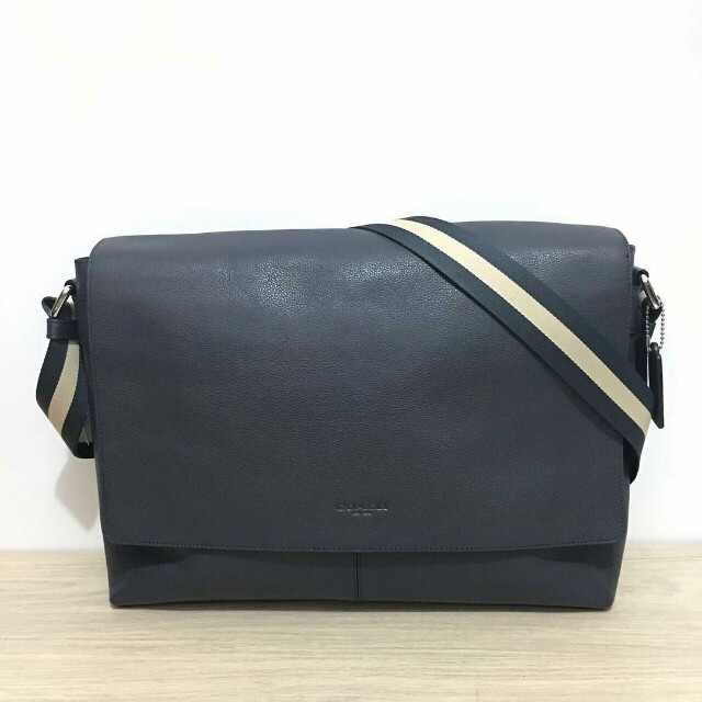 Coach charles messenger sales