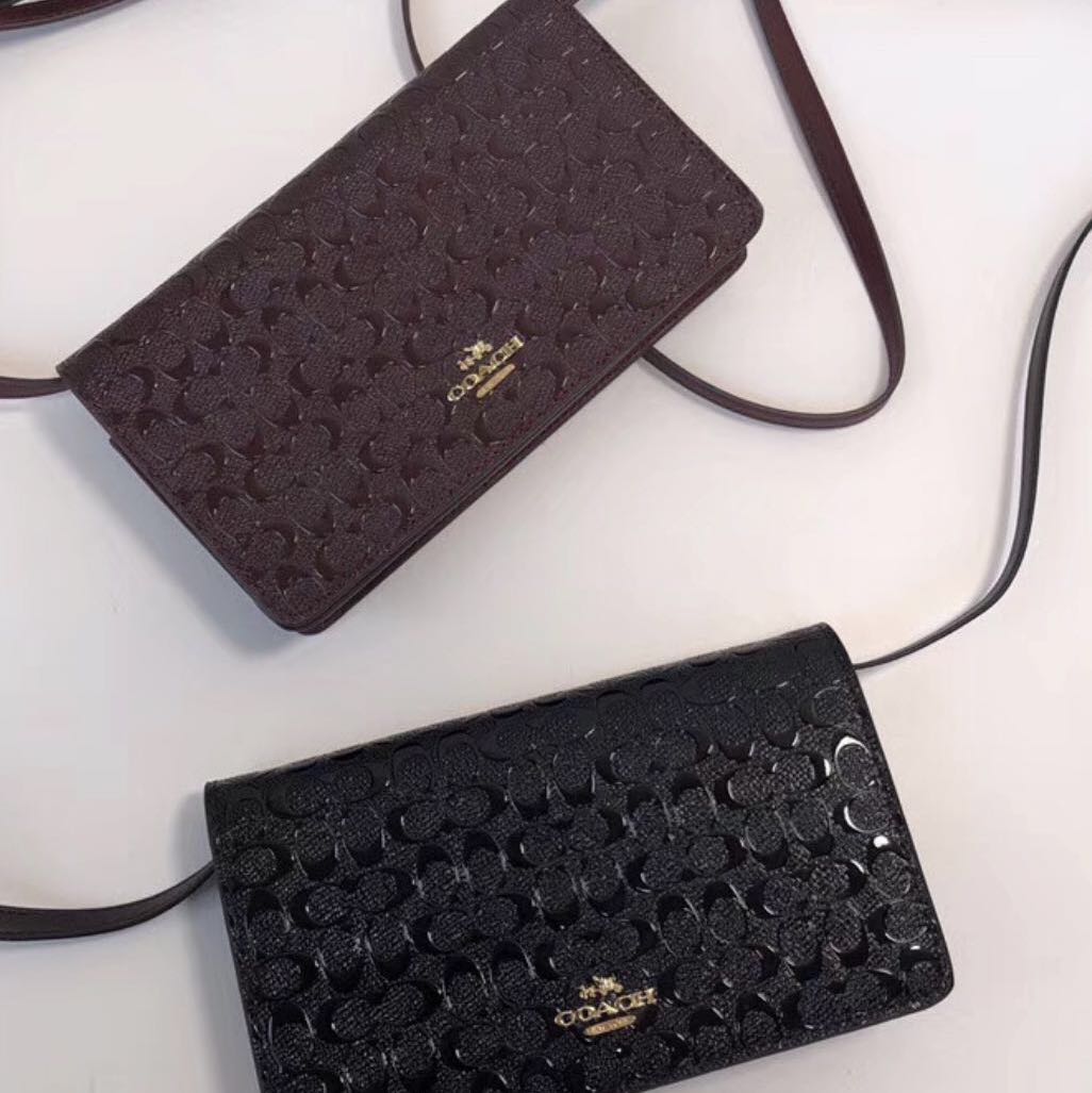 coach pouch original