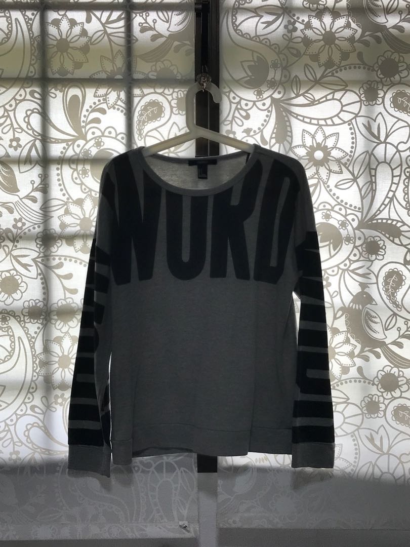 Forever 21 Pullover Top Also Good For Size 12 14 Women S Fashion Clothes Tops On Carousell