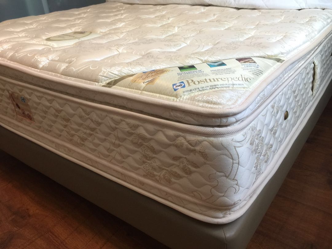 Sealy mayfair plush mattress hotsell
