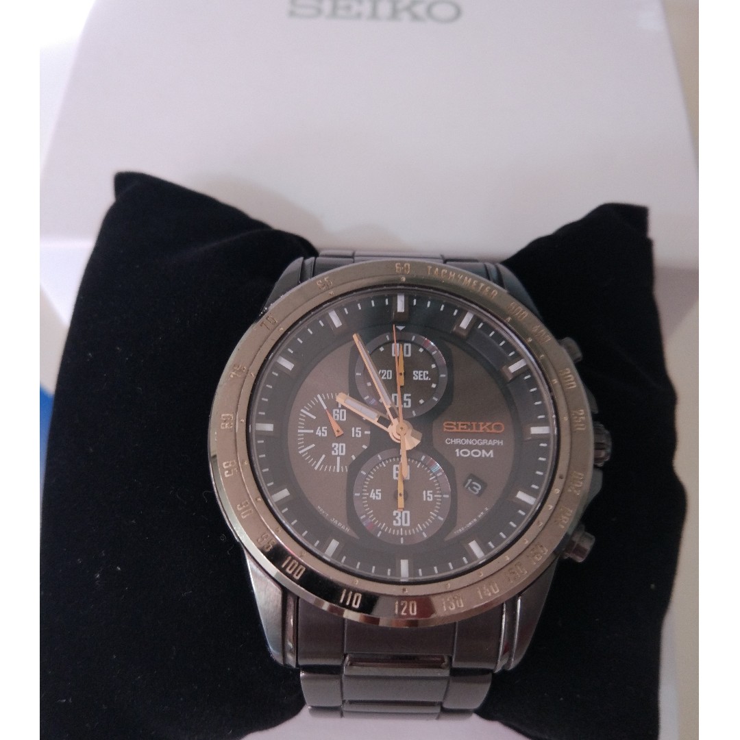 seiko-analogue-quartz-cal-7t92-1-20-chronograph, Luxury, Watches on  Carousell
