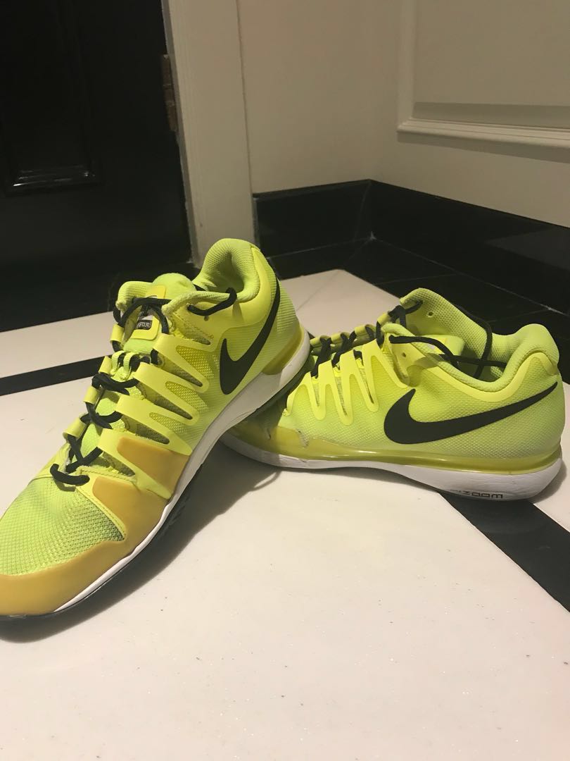Sepatu Tenis NIKE Zoom Vapor 9.5 Roger Federer size 11 (45) Volt, Fesyen  Pria, Sepatu di Carousell