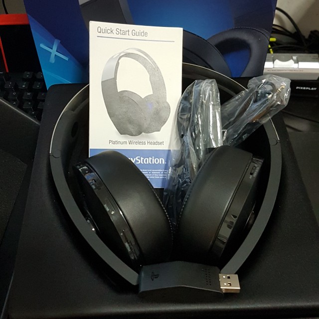 Sony PS4 Platinum wireless headset headphone, Audio, Headphones