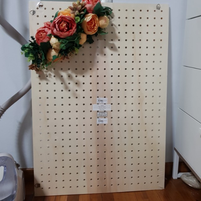 For Rent Wedding Decor Peg Board With Flowers Everything Else