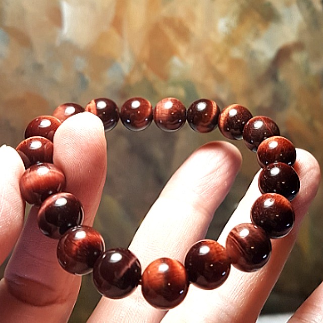 Red tiger deals eye stone bracelet