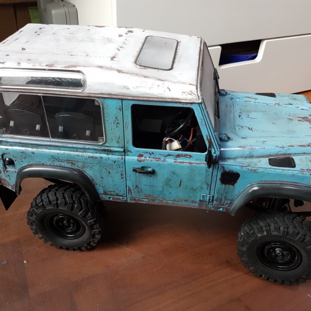 rc land rover defender 110